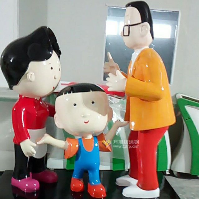 陜西新里城玻璃鋼動漫雕塑造型擺件工廠生產(chǎn)圖 陜西新里城玻璃鋼動漫雕塑造型擺件工廠生產(chǎn)圖